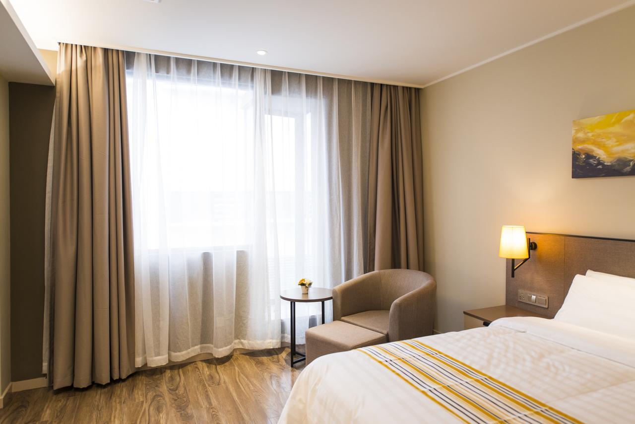 Home Inn Plus Shanghai Zhangjiang Park Kültér fotó