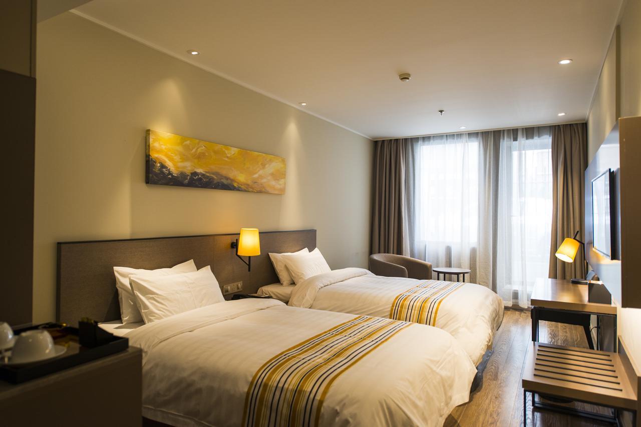 Home Inn Plus Shanghai Zhangjiang Park Kültér fotó